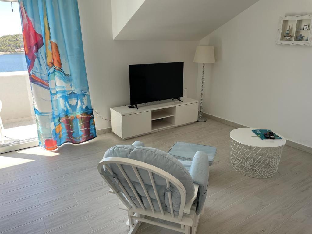 Apartments Losinj Sunset 말리로시니 외부 사진